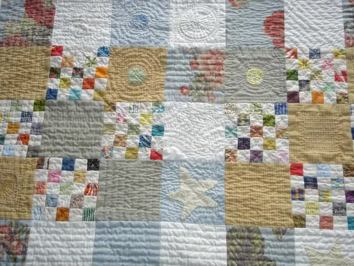 Baby quilt detail