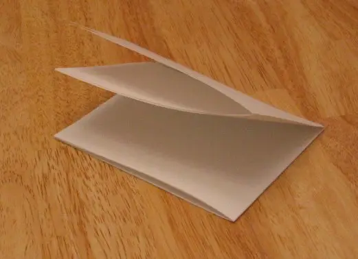 Bookbinding fold signatures