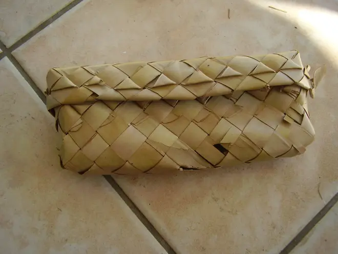 Flax basket & lid