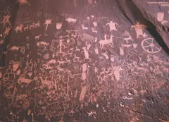 Newspaper Rock State Historic Monument, southern Utah, USA