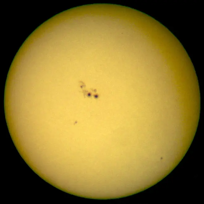 Sun projection with spotting-scope large